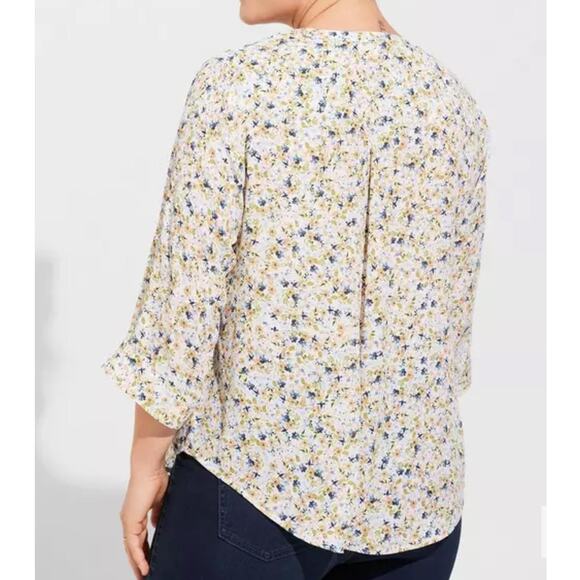 TORRID Harper Floral 3/4 Rolled Sleeves Pullover Blouse Top Size 5 - Picture 2 of 9